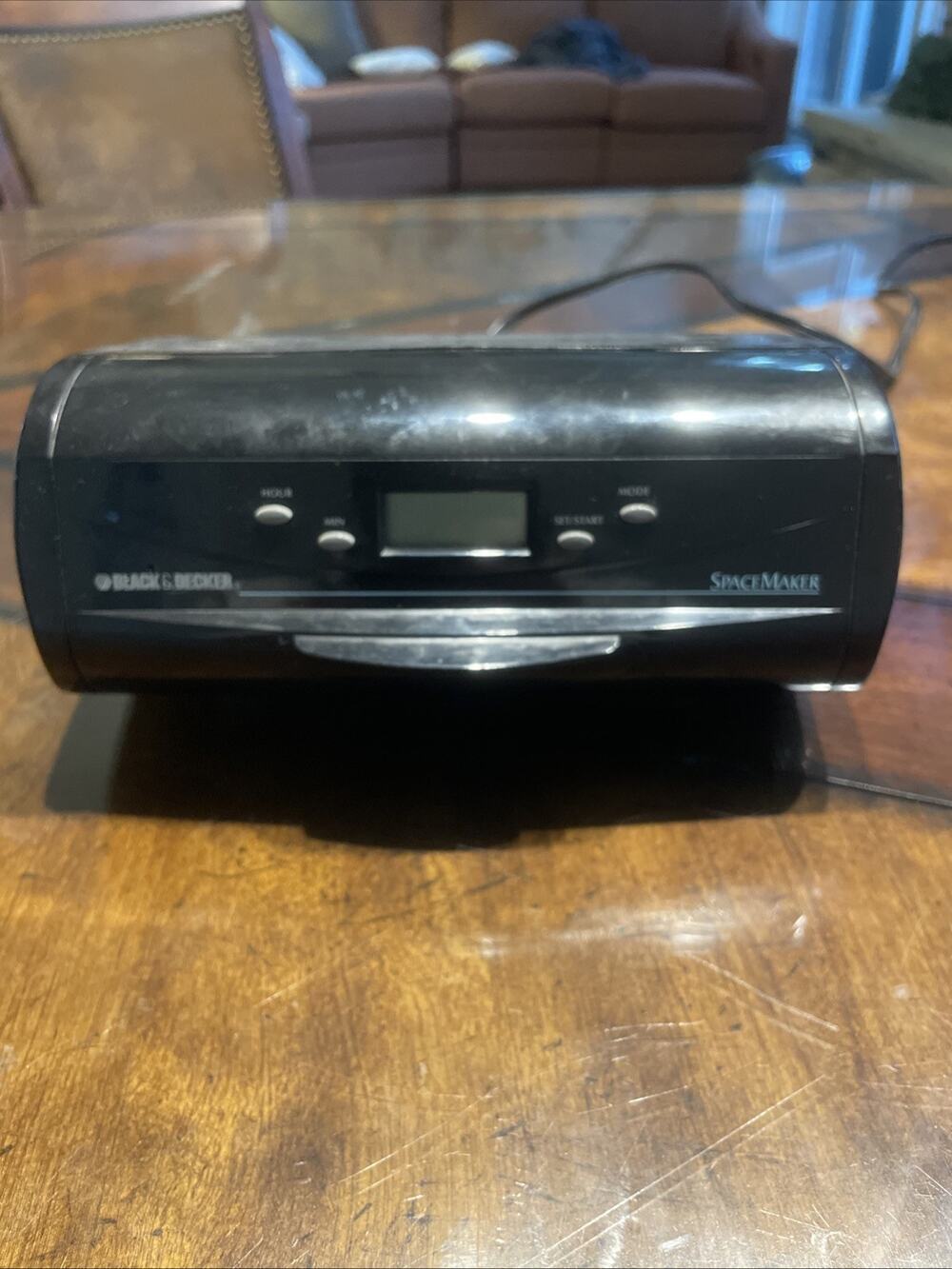 Black & Decker Slimline Spacemaker Can Opener Digital Clock Timer black EC950